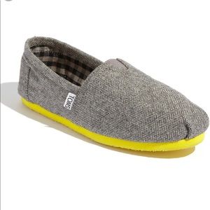 TOMS classic herringbone slip on